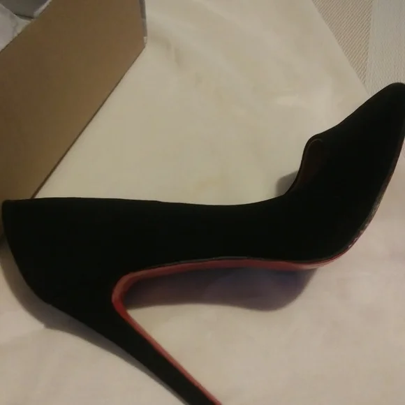 Suede high heels - Picture 5 of 5